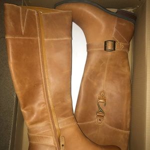 Sperry Topsider Victory Cadence Boots in Tan